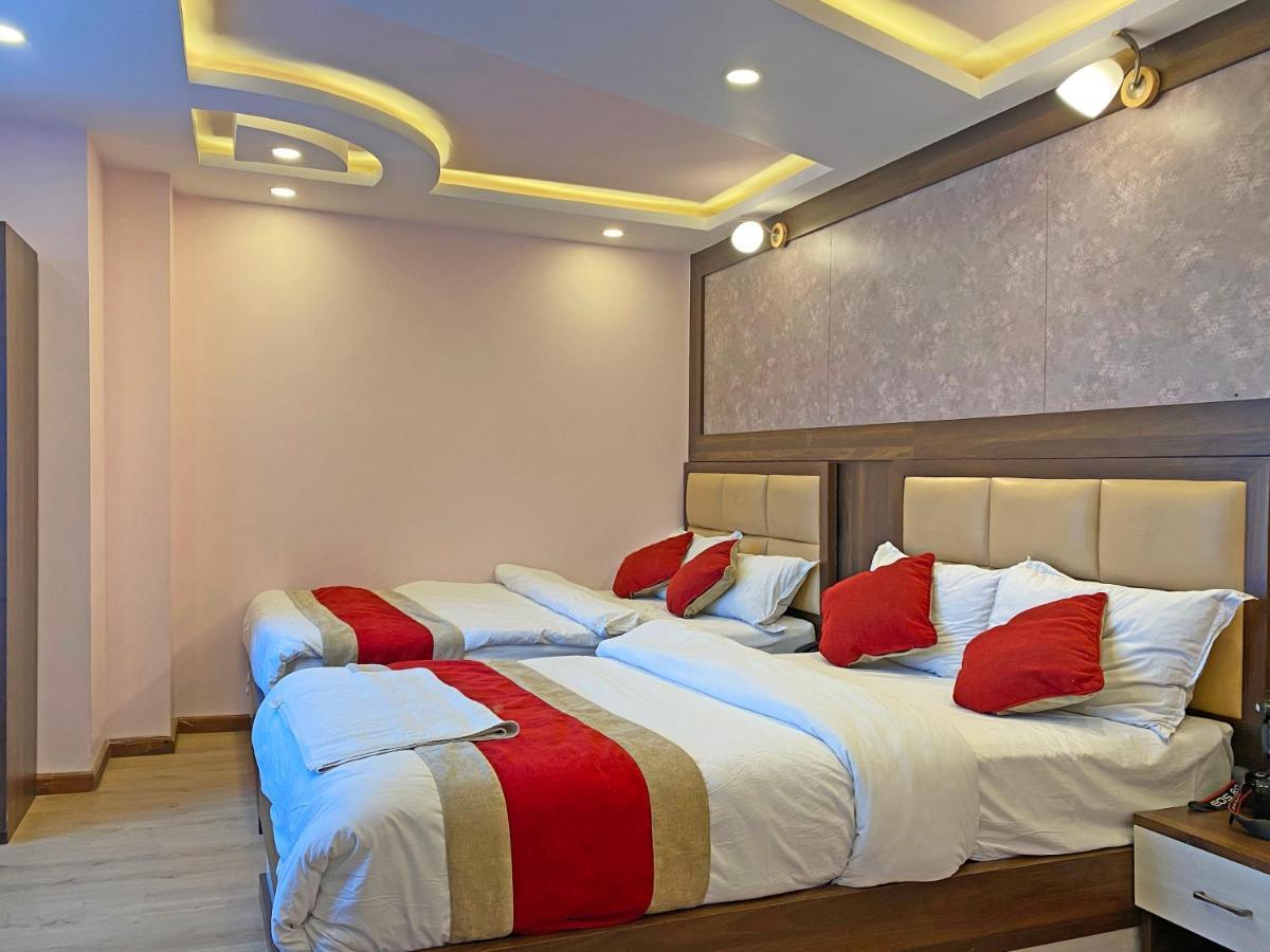 Deluxe Quadruple Room